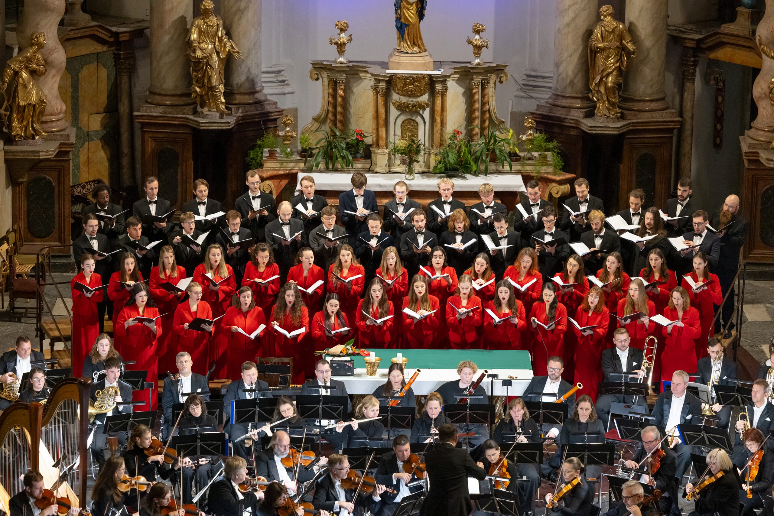 Podzimní festival duchovní hudby uzavřel promyšlený dialog mezi vírou, zvukem a prostorem