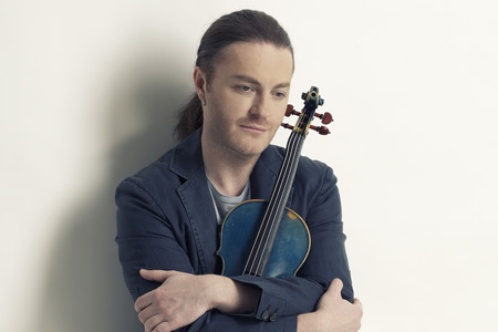 BACHA NA ŠPORCLA - KONCERT PRO UNIVERZITU TOMÁŠE BATI - U PŘÍLEŽITOSTI 140. VÝROČÍ NAROZENÍ TOMÁŠE BATI