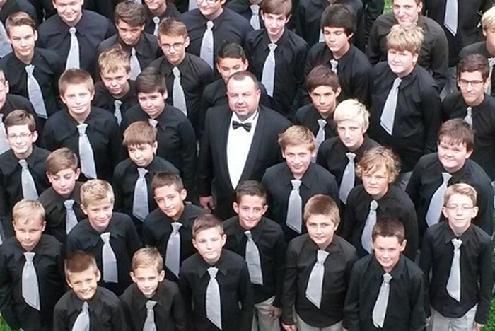 SPOLEČNĚ POMÁHÁME - KONCERT S BONI PUERI