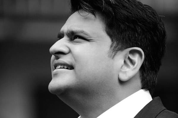 Když Češi zahráli hymnu, Indové byli u vytržení, říká dirigent Chaudhuri